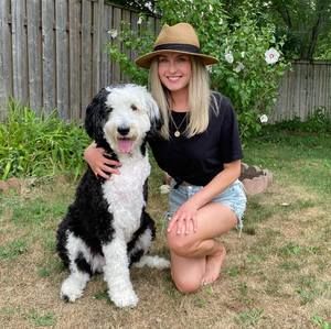 Meet your Posher, Emily